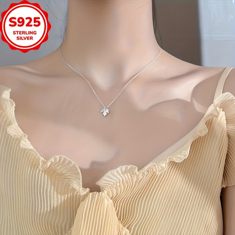 925 Hypoallergenic Minimalist Maple Leaf Pendant Necklace